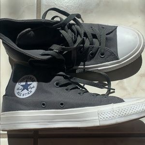 Grey high top women’s converse